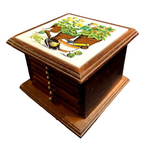 Other - Vtg Wooden Cork Drink Coasters in Wooden Box Ceramic Lid Flowers Planting